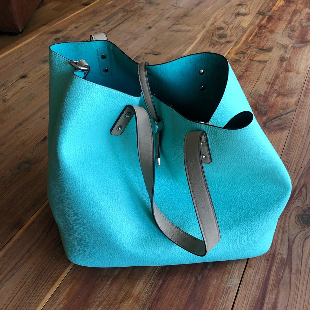 Charming Charlie Turquoise & Taupe Carryall Bag
